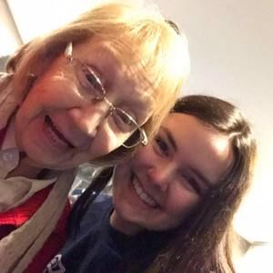 Meet your Posher, Denae